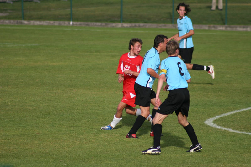 gal/08. Spieltag- SV Reischach-Rasen/2006-10-24 - SVR gg. Rasen-Antholz 109.jpg